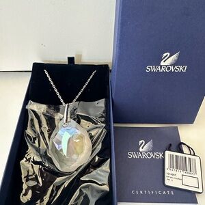 BNIB Swarovski Necklace w/ original tag and certificate
